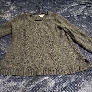 Woman's Sweater